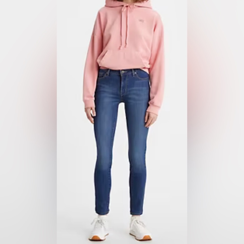 Levi’s 711 Skinny Mid Rise jeans
